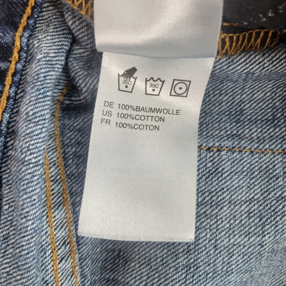 Articles of Society mid waist denim shorts Size 26 - Picture 5 of 5